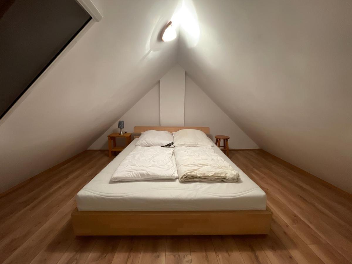 Hospoda-Ferienhaus Am Olba-See Malschwitz Eksteriør bilde